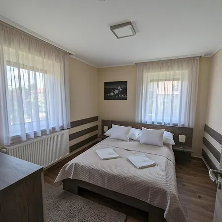 Irany Colorado House דירה